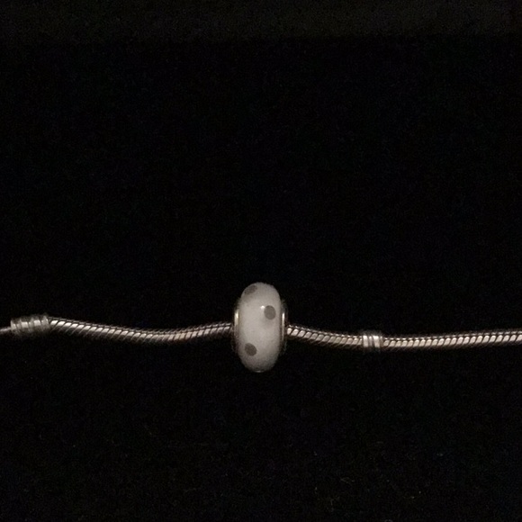 Pandora bead.       15 - Picture 1 of 2